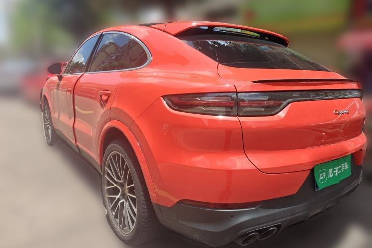 Used Porsche Cayenne 2019 Cayenne Coupé 3.0T Rear Left 45 Deg