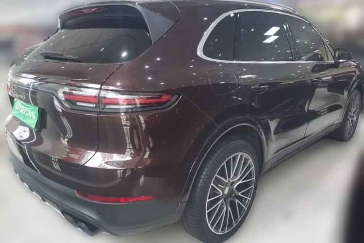 Used Porsche Cayenne 2019 Cayenne 3.0T Rear Right 45 Deg