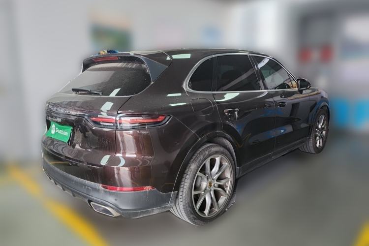 Used Porsche Cayenne 2019 Cayenne 3.0T Rear Right 45 Deg