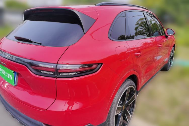 Used Porsche Cayenne 2019 Cayenne 3.0T Rear Right 45 Deg