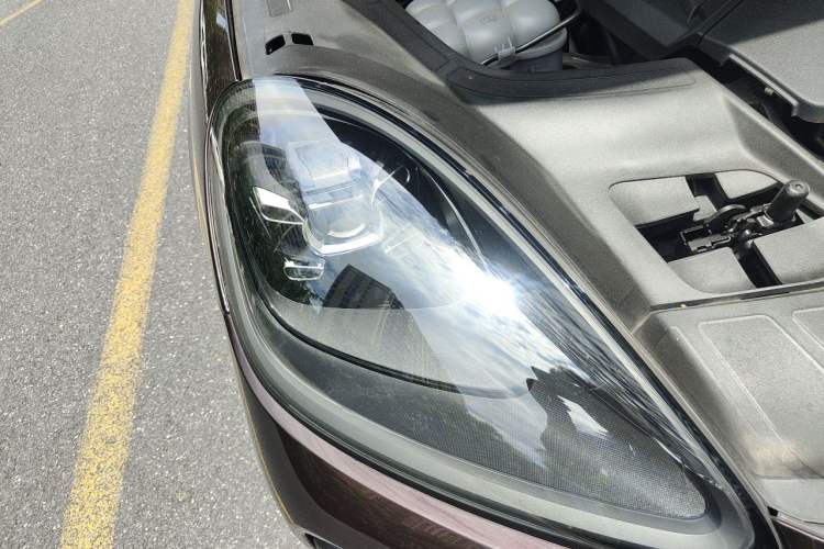 Used Porsche Cayenne 2019 Cayenne 3.0T Right Front Headlight