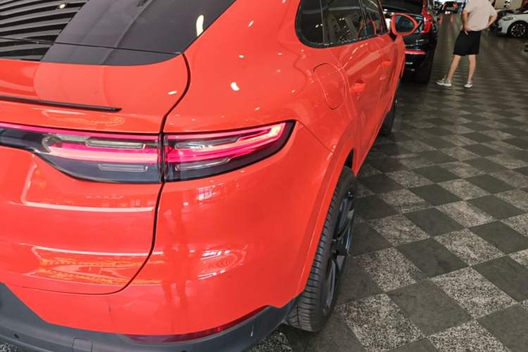 Used Porsche Cayenne 2019 Cayenne 3.0T Right Rear Taillight