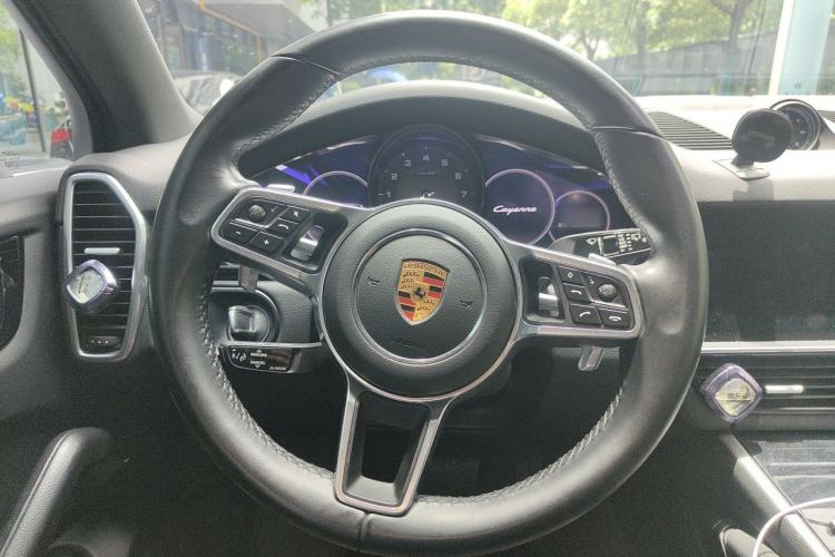 Used Porsche Cayenne 2019 Cayenne 3.0T Steering Wheel