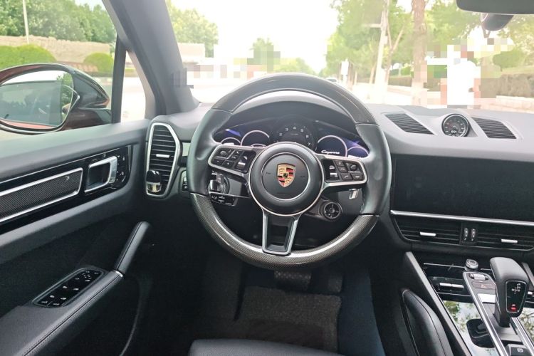 Used Porsche Cayenne 2019 Cayenne Coupé 3.0T Steering Wheel