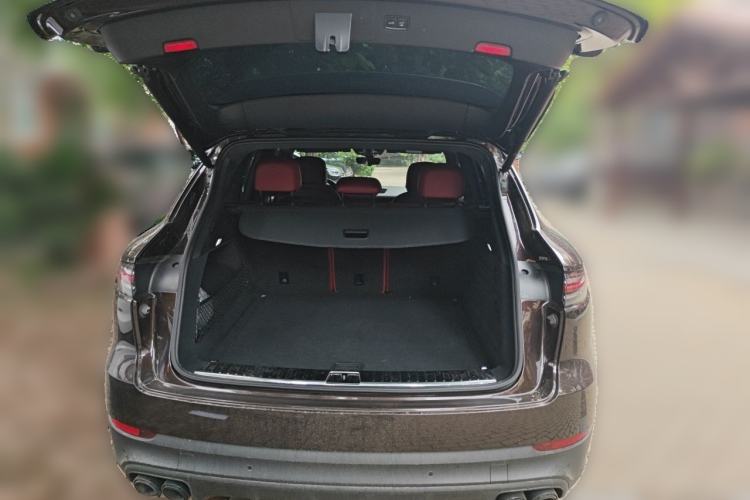 Used Porsche Cayenne 2019 Cayenne 3.0T Trunk