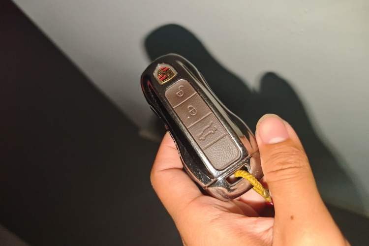 Used Porsche Cayenne 2019 Cayenne 3.0T Vehicle Key