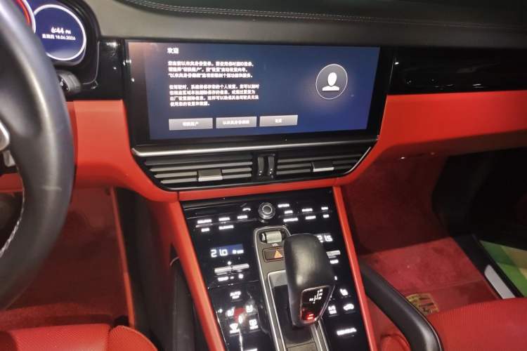 Used Porsche Cayenne 2019 Cayenne 3.0T Audio And AC Panel