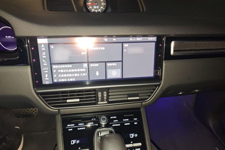 Used Porsche Cayenne 2019 Cayenne Coupé 3.0T Audio And AC Panel