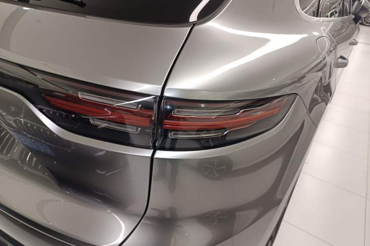 Used Porsche Cayenne 2019 Cayenne 3.0T Exterior 3