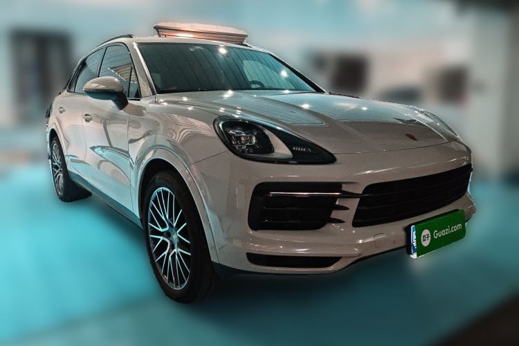 Used Porsche Cayenne 2019 Cayenne 3.0T Front Right 45 Deg