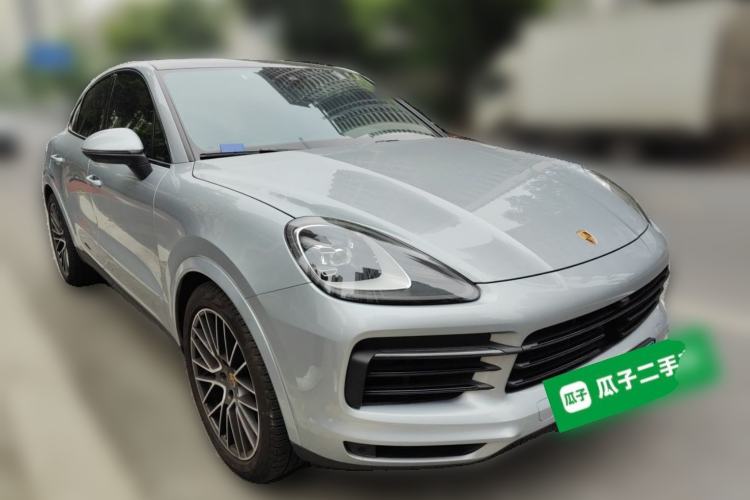 Used Porsche Cayenne 2019 Cayenne Coupé 3.0T Front Right 45 Deg