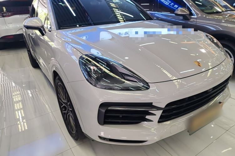 Used Porsche Cayenne 2019 Cayenne Coupé 3.0T Front Right 45 Deg