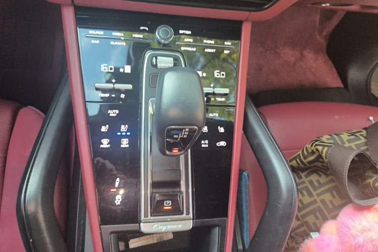 Used Porsche Cayenne 2019 Cayenne 3.0T Gear Lever