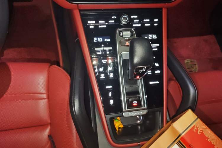 Used Porsche Cayenne 2019 Cayenne 3.0T Gear Lever
