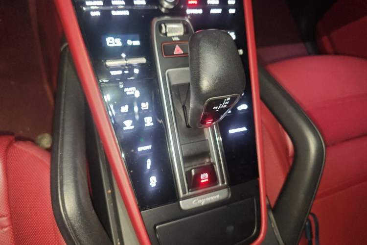 Used Porsche Cayenne 2019 Cayenne 3.0T Gear Lever