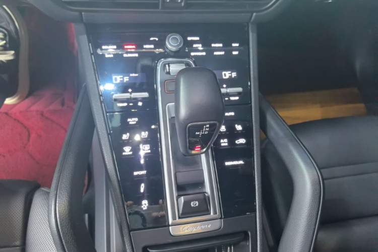 Used Porsche Cayenne 2019 Cayenne 3.0T Gear Lever