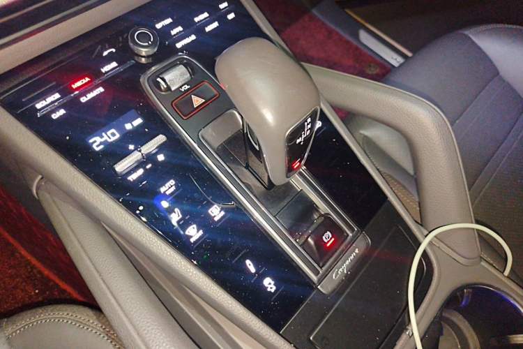 Used Porsche Cayenne 2019 Cayenne Coupé 3.0T Gear Lever