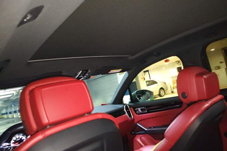 Used Porsche Cayenne 2019 Cayenne 3.0T Headliner