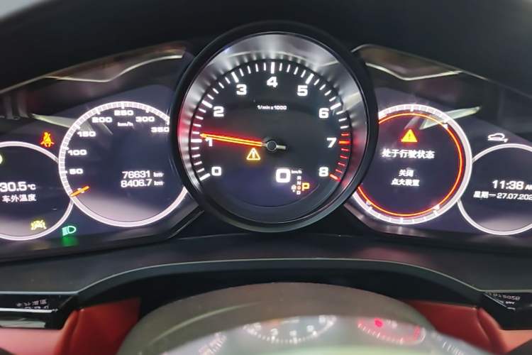 Used Porsche Cayenne 2019 Cayenne Coupé 3.0T Instrument Cluster