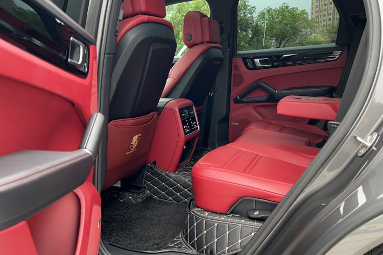 Used Porsche Cayenne 2019 Cayenne 3.0T Interior 1