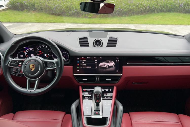 Used Porsche Cayenne 2019 Cayenne 3.0T Interior 2