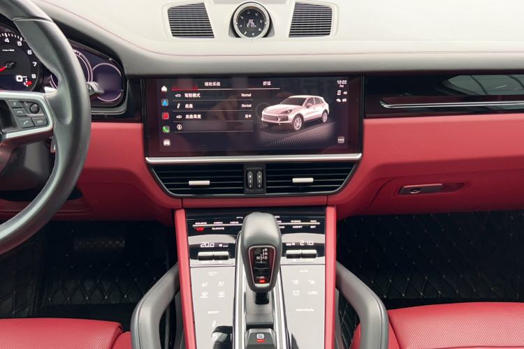 Used Porsche Cayenne 2019 Cayenne 3.0T Interior 5