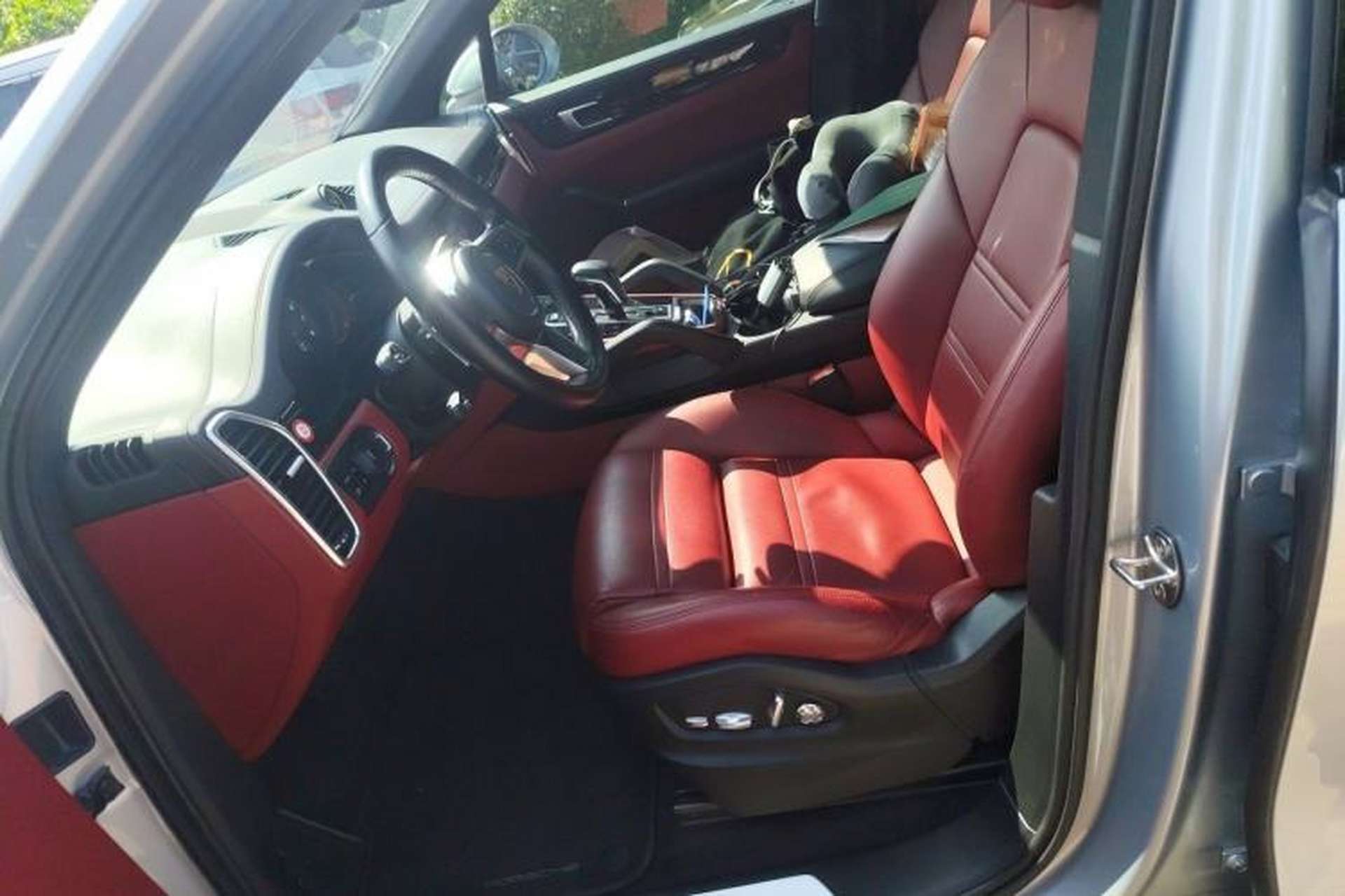 Used Porsche Cayenne 2019 Cayenne 3.0T Left Front Seat