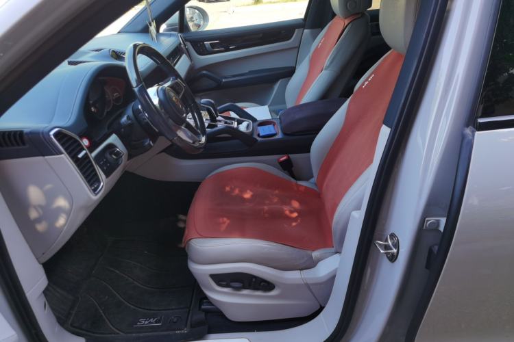 Used Porsche Cayenne 2019 Cayenne Coupé 3.0T Left Front Seat