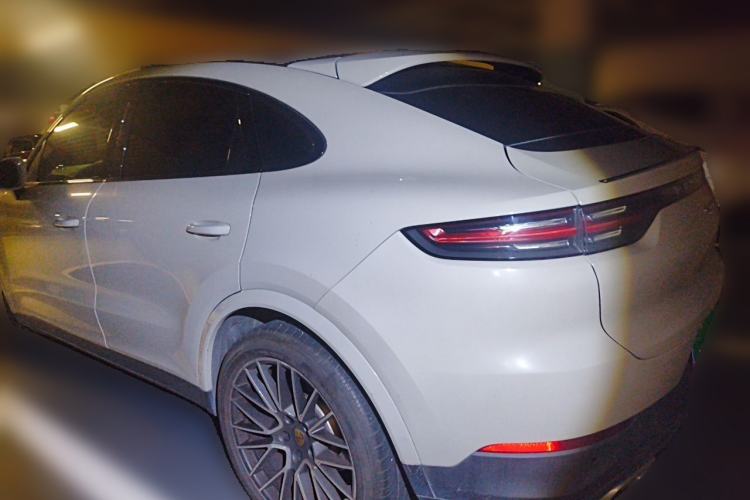Used Porsche Cayenne 2019 Cayenne Coupé 3.0T Rear Left 45 Deg