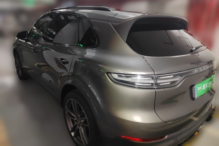 Used Porsche Cayenne 2019 Cayenne 3.0T Rear Left 45 Deg