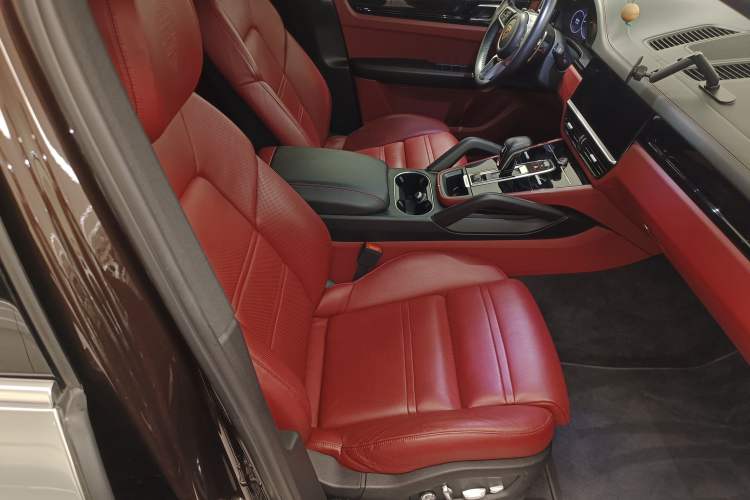 Used Porsche Cayenne 2019 Cayenne 3.0T Right Front Seat