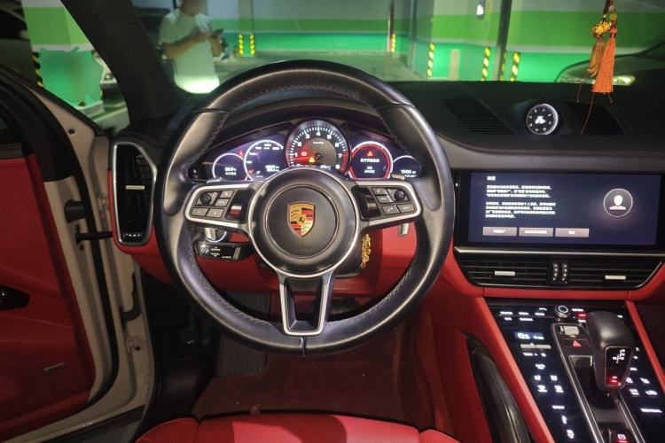 Used Porsche Cayenne 2019 Cayenne 3.0T Steering Wheel