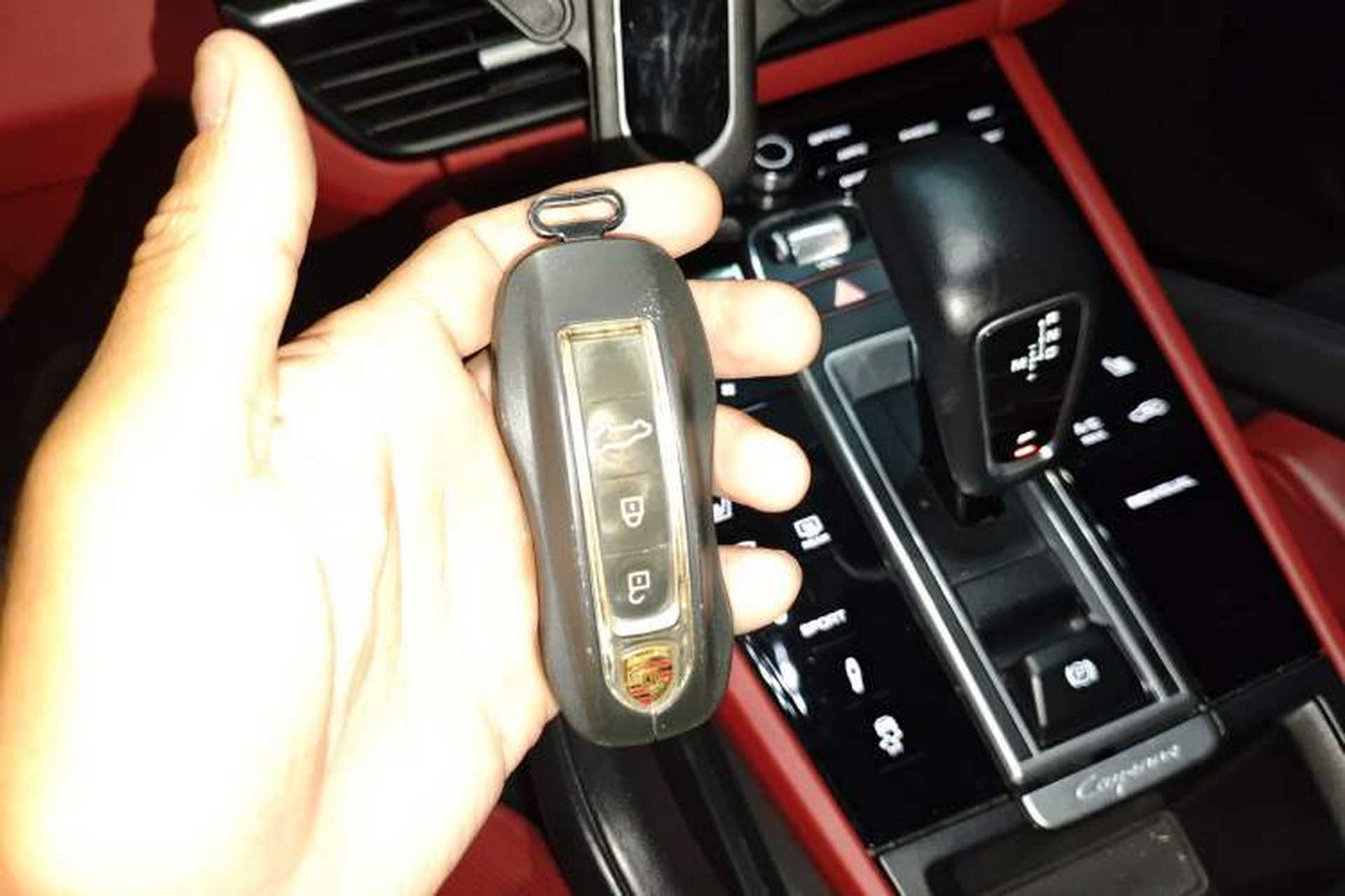 Used Porsche Cayenne 2019 Cayenne 3.0T Vehicle Key