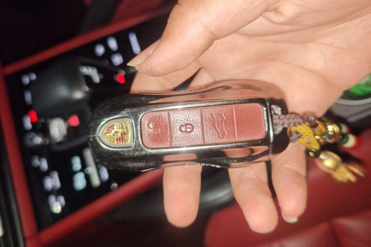 Used Porsche Cayenne 2019 Cayenne 3.0T Vehicle Key
