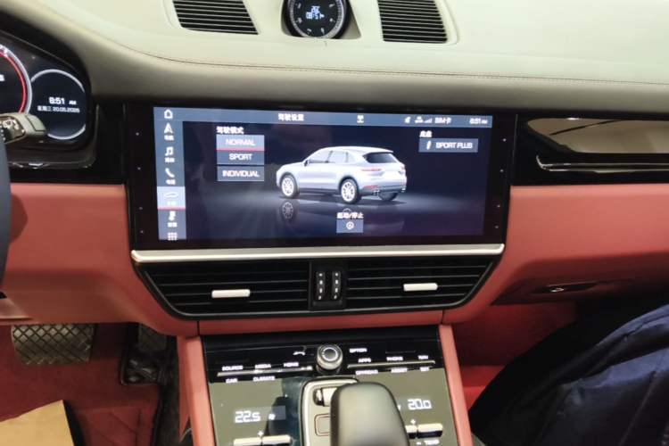 Used Porsche Cayenne 2019 Cayenne 3.0T Audio And AC Panel