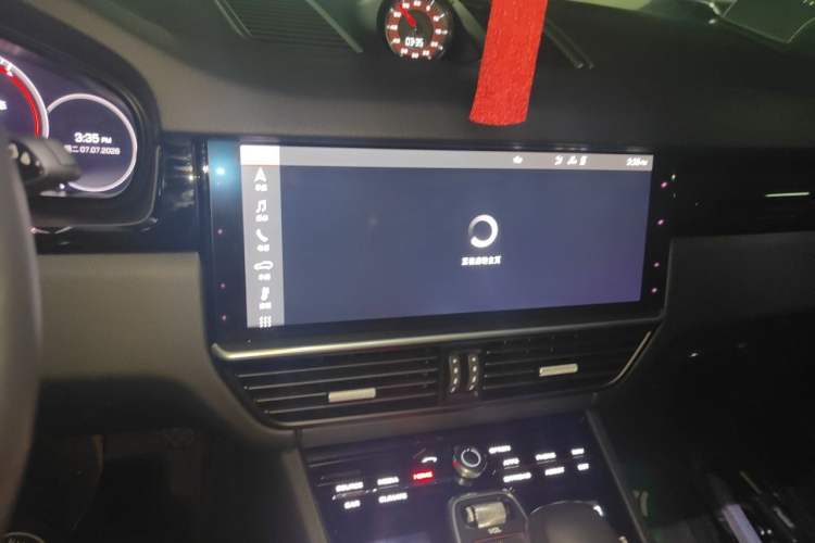 Used Porsche Cayenne 2019 Cayenne 3.0T Audio And AC Panel