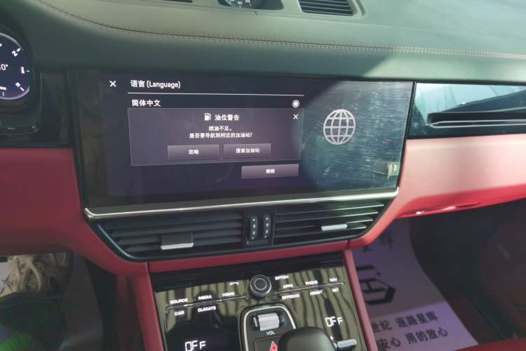 Used Porsche Cayenne 2019 Cayenne 3.0T Audio And AC Panel