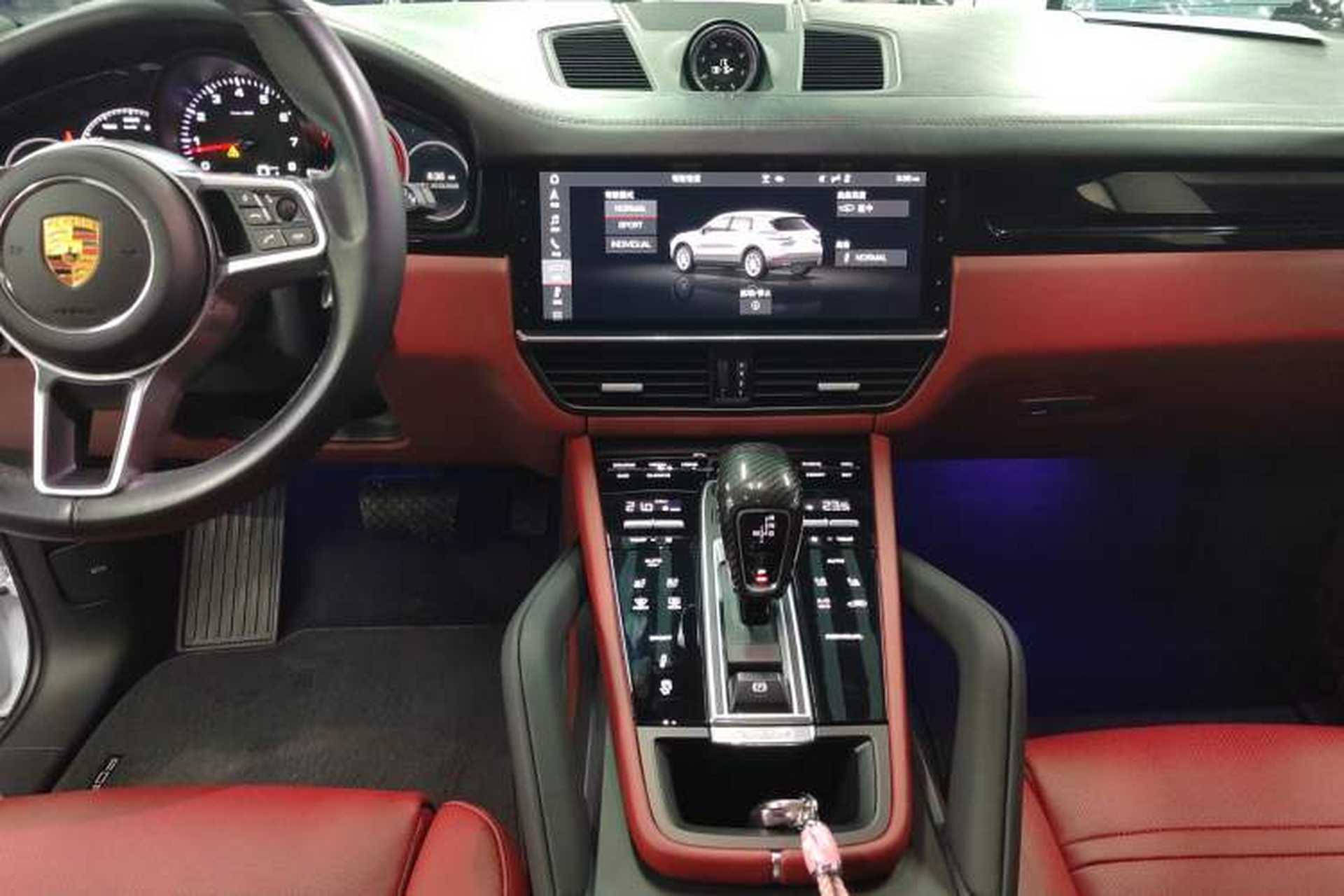 Used Porsche Cayenne 2019 Cayenne 3.0T Audio And AC Panel