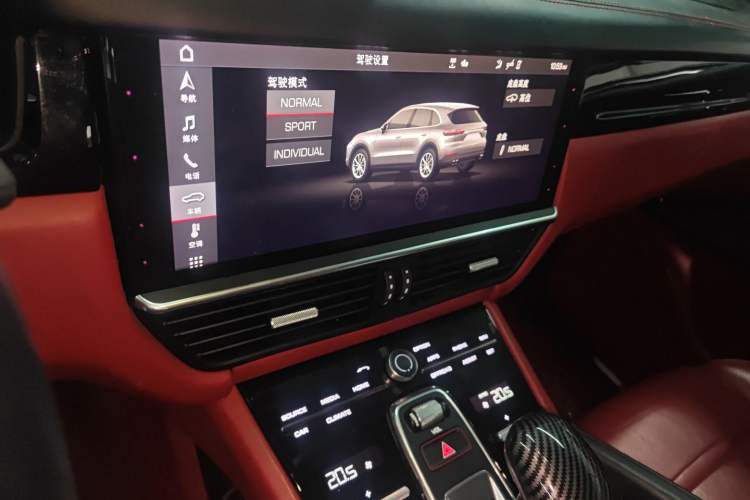 Used Porsche Cayenne 2019 Cayenne 3.0T Audio And AC Panel