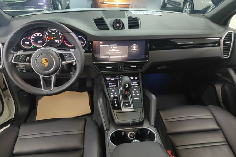 Used Porsche Cayenne 2019 Cayenne 3.0T Center Console