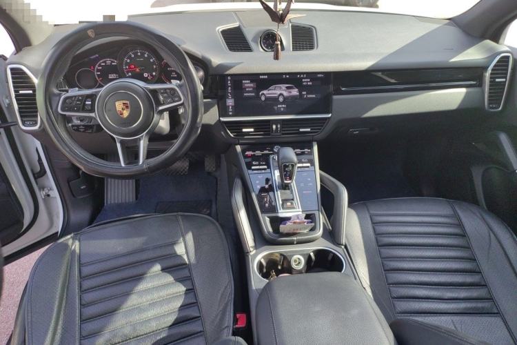 Used Porsche Cayenne 2019 Cayenne 3.0T Center Console