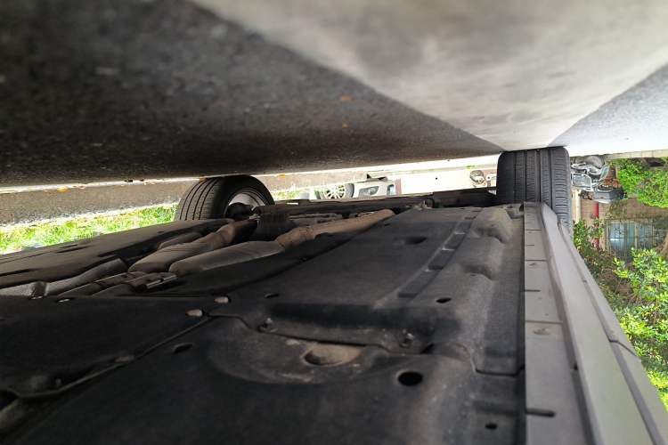 Used Porsche Cayenne 2019 Cayenne 3.0T Chassis Rear Left