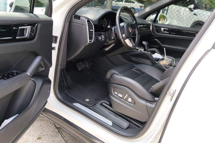 Used Porsche Cayenne 2019 Cayenne 3.0T Driver Seat