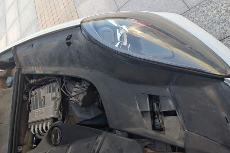 Used Porsche Cayenne 2019 Cayenne Coupé 3.0T Engine Bay Left