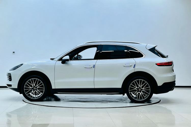 Used Porsche Cayenne 2019 Cayenne 3.0T Exterior 2