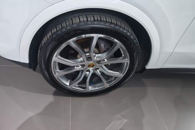 Used Porsche Cayenne 2019 Cayenne 3.0T Exterior 3