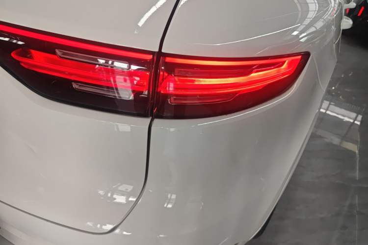Used Porsche Cayenne 2019 Cayenne 3.0T Exterior 3