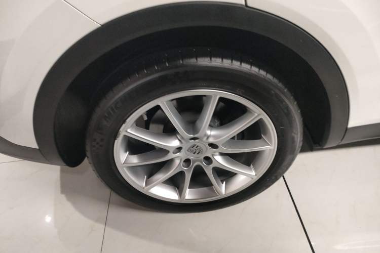 Used Porsche Cayenne 2019 Cayenne 3.0T Exterior 4