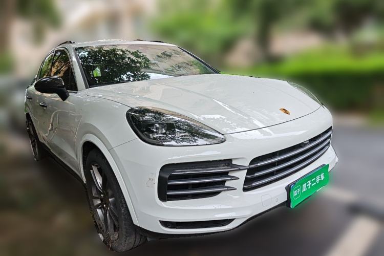 Used Porsche Cayenne 2019 Cayenne 3.0T Front Right 45 Deg
