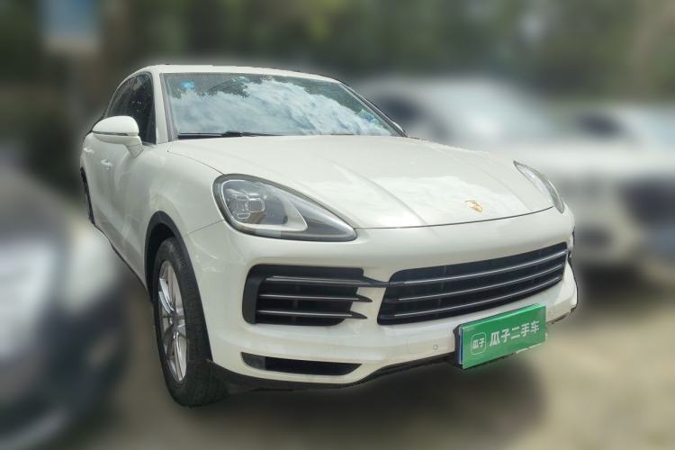 Used Porsche Cayenne 2019 Cayenne 3.0T Front Right 45 Deg